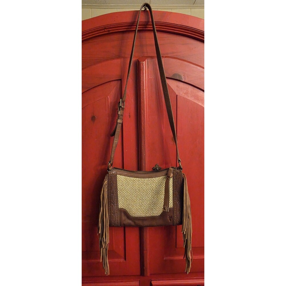 NWOT FRYE Mackenna Crossbody Bag Woven Jute Brown Leather Fringe Boho Western